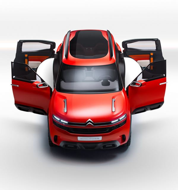 Le concept de SUV Citroën Aircross opte pour une ceinture de caisse parallèle à la route