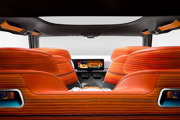 Le concept de SUV Citroën Aircross opte pour une ceinture de caisse parallèle à la route