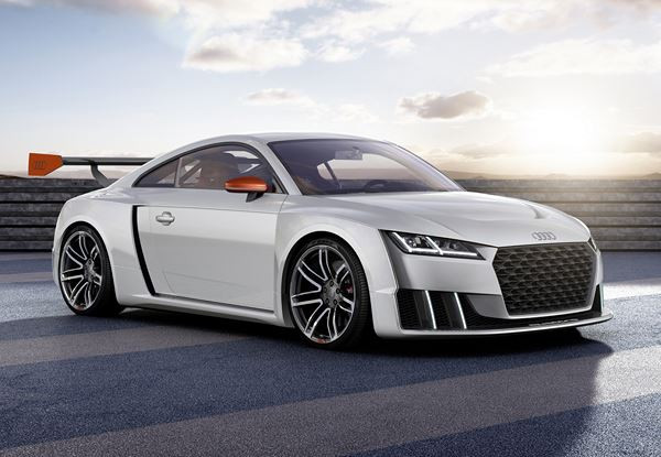Le concept technologique Audi TT clubsport turbo impressionne par sa puissance