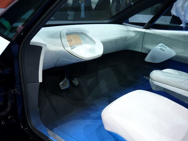 Le concept-car Volkswagen I.D. annonce une autonomie allant de 400 à 600 km