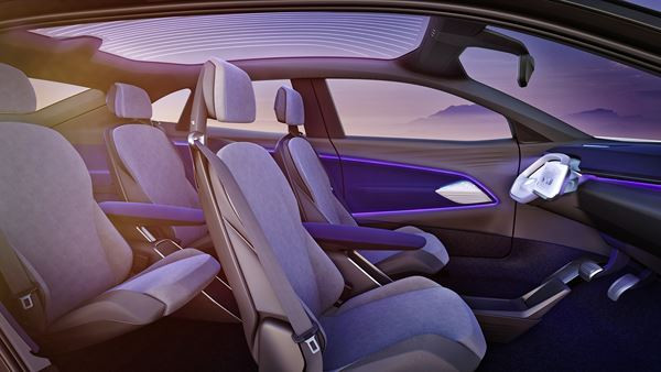 Le concept électrique Volkswagen I.D. Crozz combine SUV et coupé