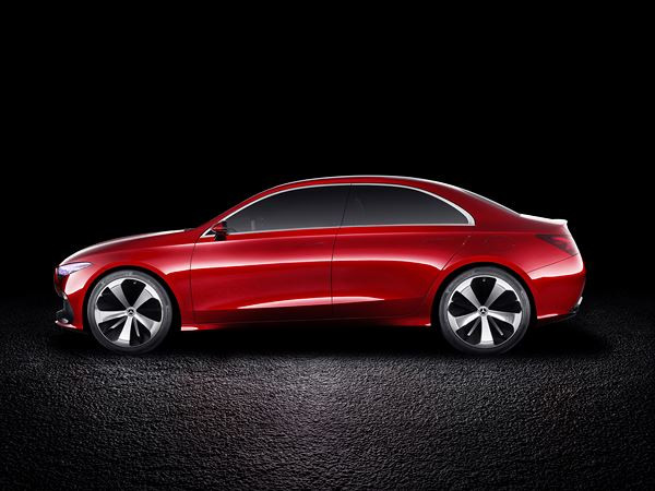 Le Mercedes-Benz Concept A Sedan préfigure une berline premium compacte