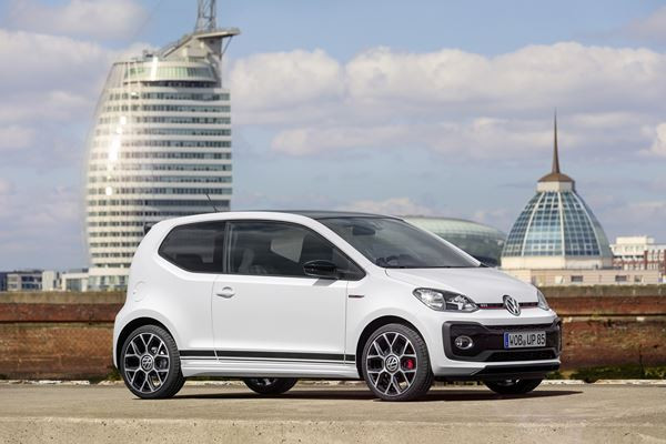 Le concept Volkswagen up! GTI fait un saut de quatre décennies en arrière