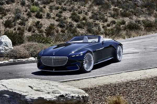 Le show car Vision Mercedes-Maybach 6 Cabriolet éclaire un avenir lointain