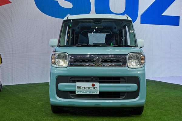 Suzuki Spacia Concept : un minispace surélevé