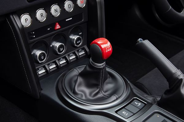 Toyota Concept GR HV Sports : une sportive biplace à motorisation hybride