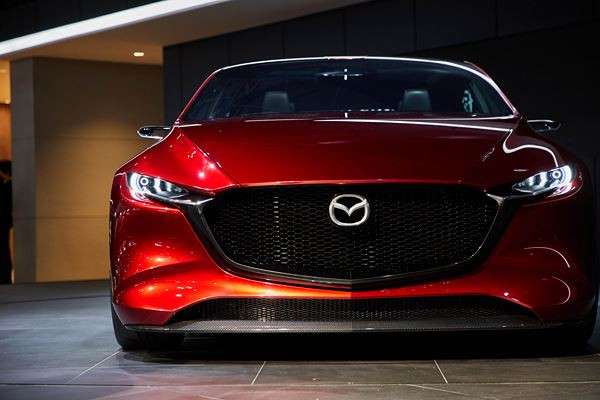 Le Mazda Kai Concept préfigure une nouvelle berline compacte