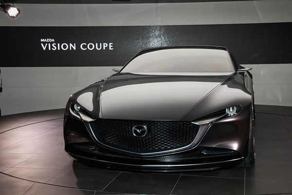 Le Mazda Vision Coupe affiche une esthétique japonaise minimaliste