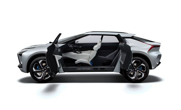 Mitsubishi e-Evolution Concept : un SUV haute performance tout électrique