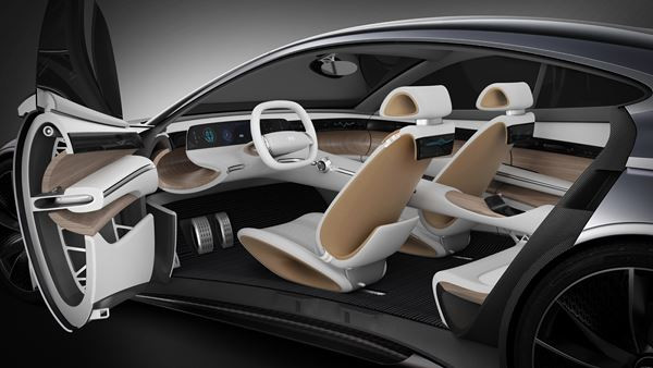 Le concept Hyundai « Le Fil Rouge » préfigure le nouveau style de la marque coréenne