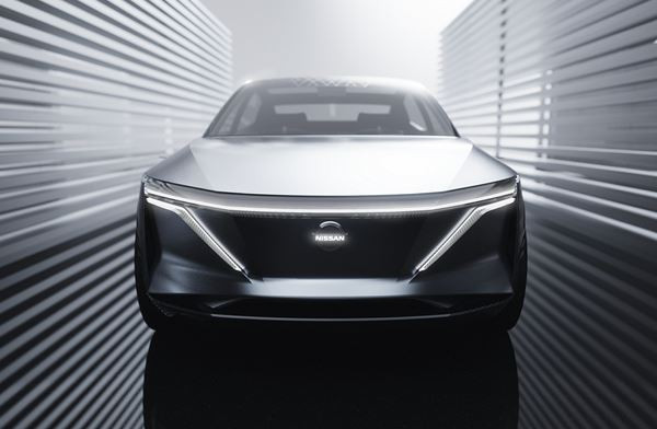 Le concept-car IMs donne la vision de Nissan de la berline électrique