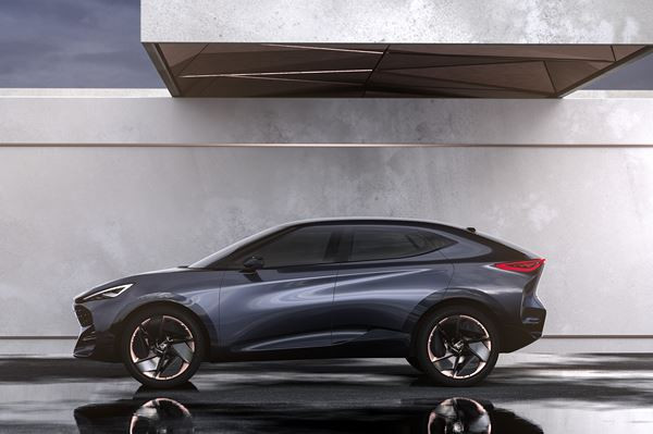 Cupra Tavascan : un concept de SUV coupé électrique aux lignes sculptées