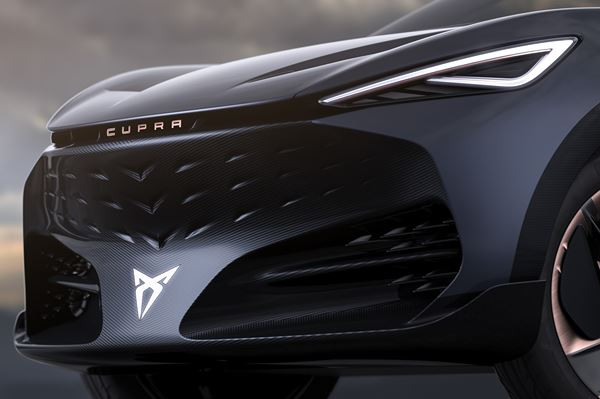 Cupra Tavascan : un concept de SUV coupé électrique aux lignes sculptées