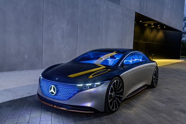 La Mercedes-Benz Vision EQS donne un éclairage sur le luxe électrique