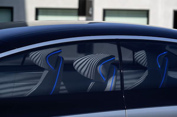 La Mercedes-Benz Vision EQS donne un éclairage sur le luxe électrique