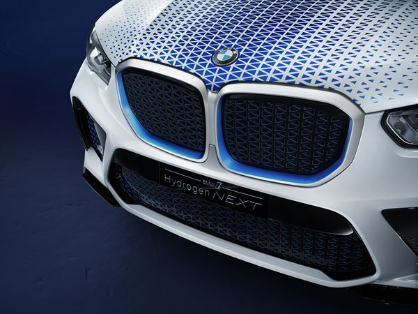 Le BMW i Hydrogen Next préfigure un X5 à pile à combustible