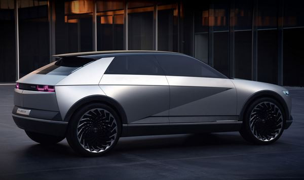 Le concept 45 préfigure l'orientation stylistique Hyundai en matière électrique