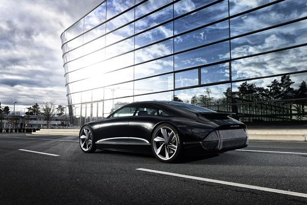 Le concept-car électrique « Prophecy » réinterprète le design Hyundai