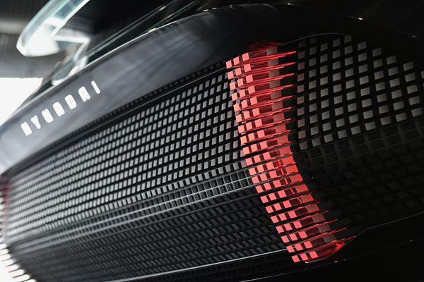 Le concept-car électrique « Prophecy » réinterprète le design Hyundai