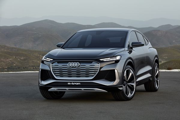 Le SUV Audi Q4 Sportback e-tron concept offre une autonomie de plus de 500 km