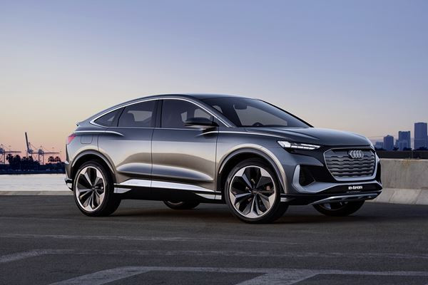 Le SUV Audi Q4 Sportback e-tron concept offre une autonomie de plus de 500 km
