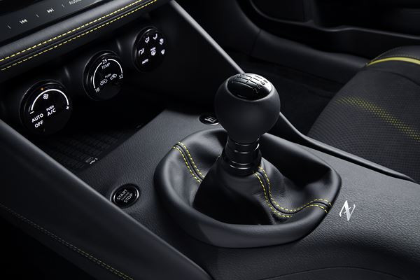 Le Nissan Z Proto préfigure le coupé sportif de prochaine génération