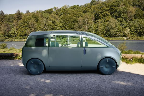 Le concept Mini Vision Urbanaut illustre une vision innovante de l'espace