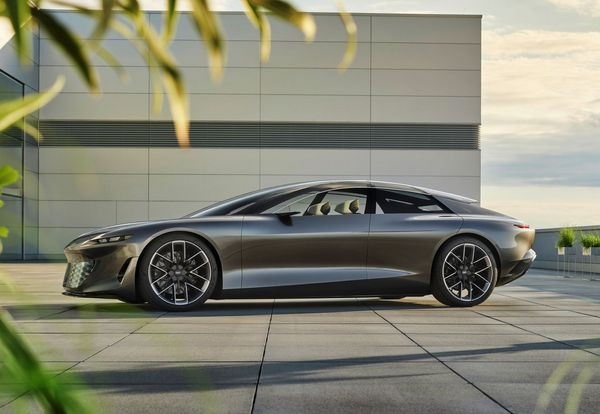 Audi grandsphere concept : une berline de luxe à propulsion électrique