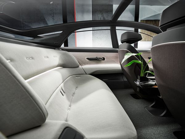 Audi grandsphere concept : une berline de luxe à propulsion électrique