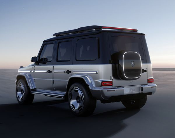 Le concept électrifié Mercedes-Benz EQG embarque quatre moteurs électriques