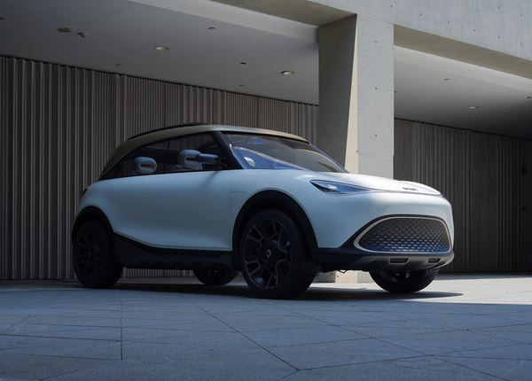 Le smart Concept #1 annonce un SUV compact électrique cinq places