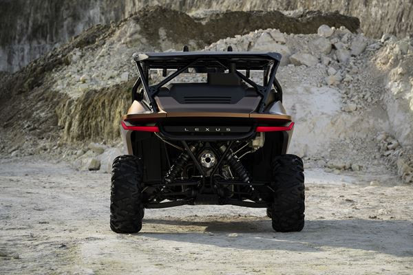 Le concept Lexus ROV repose sur une carrosserie légère fixée à un cadre tubulaire