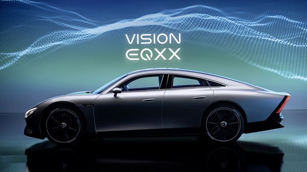 Le concept Mercedes Vision EQXX vise l'efficience électrique