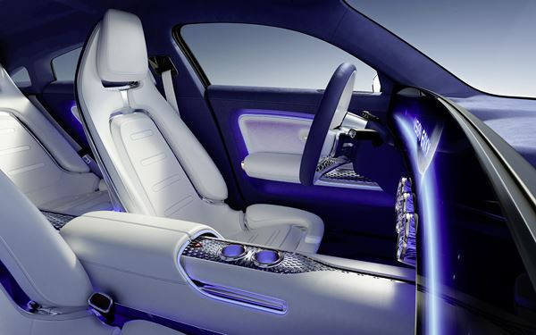 Le concept Mercedes Vision EQXX vise l'efficience électrique