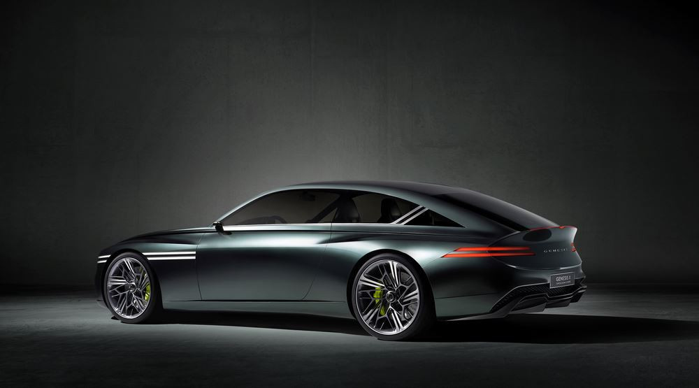 Le concept-car Genesis X Speedium Coupé affiche une présence musclée