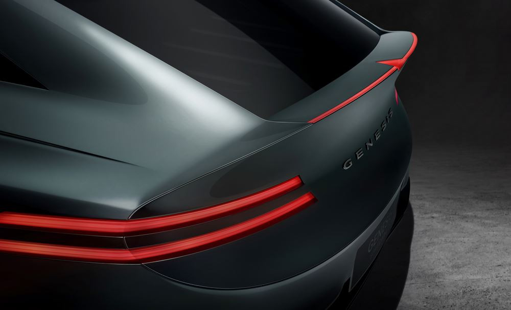 Le concept-car Genesis X Speedium Coupé affiche une présence musclée