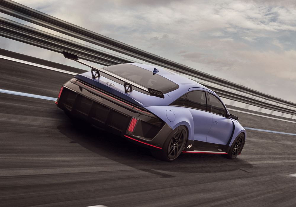Le concept hautes performances Hyundai RN22e reprend le design de streamliner de la Ioniq 6