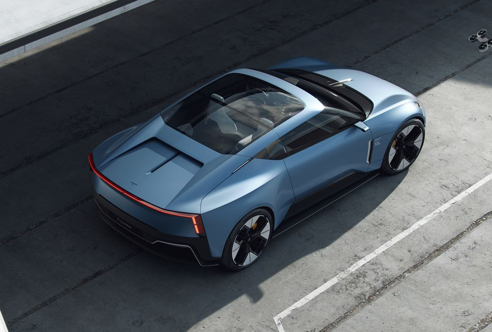 Le concept de roadster électrique Polestar O2 incarne la mobilité électrique à toit ouvert