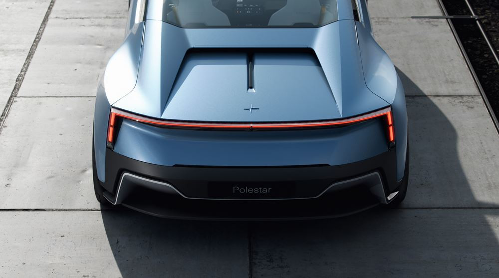Le concept de roadster électrique Polestar O2 incarne la mobilité électrique à toit ouvert