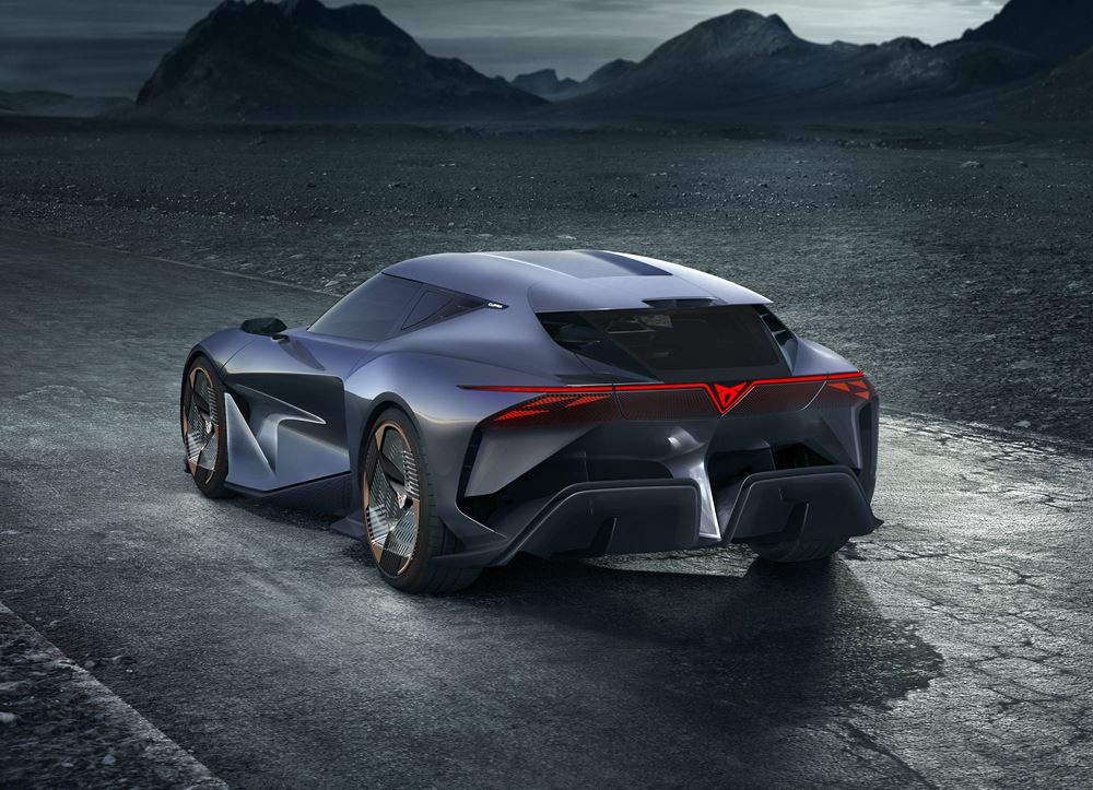 Le showcar de sport électrique Cupra DarkRebel affiche un design extérieur avant-gardiste