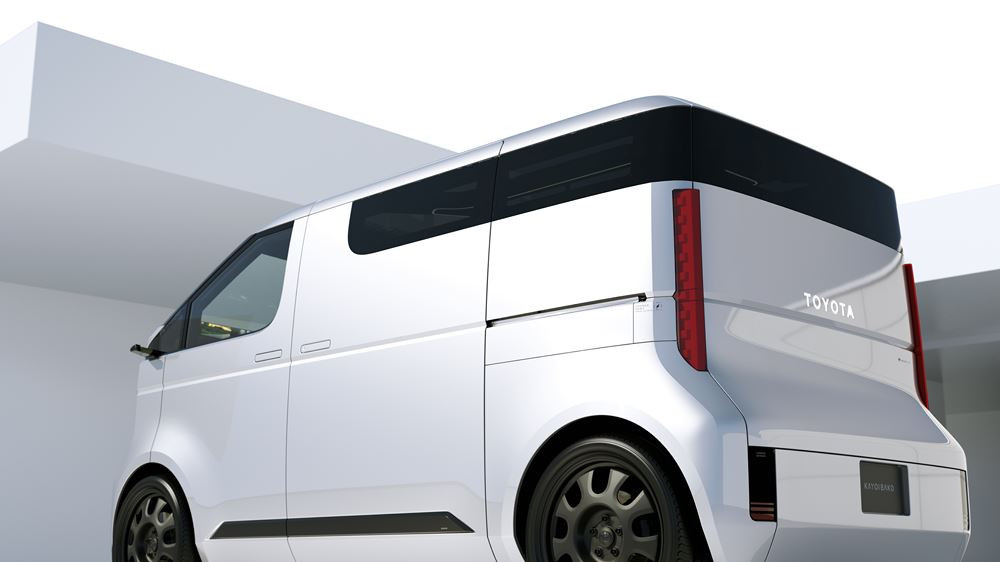 Le concept-car électrique à batterie Toyota Kayoibako propose une mobilité ultra-extensible