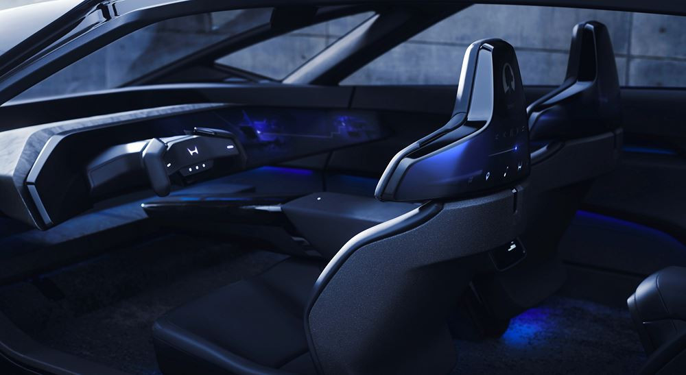 Le concept Série 0 Honda Saloon vise à offrir une expérience de conduite électrique amusante
