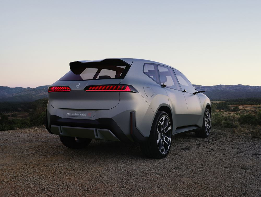 La BMW Vision Neue Klasse X donne un aperçu du futur Sport Activity Vehicle