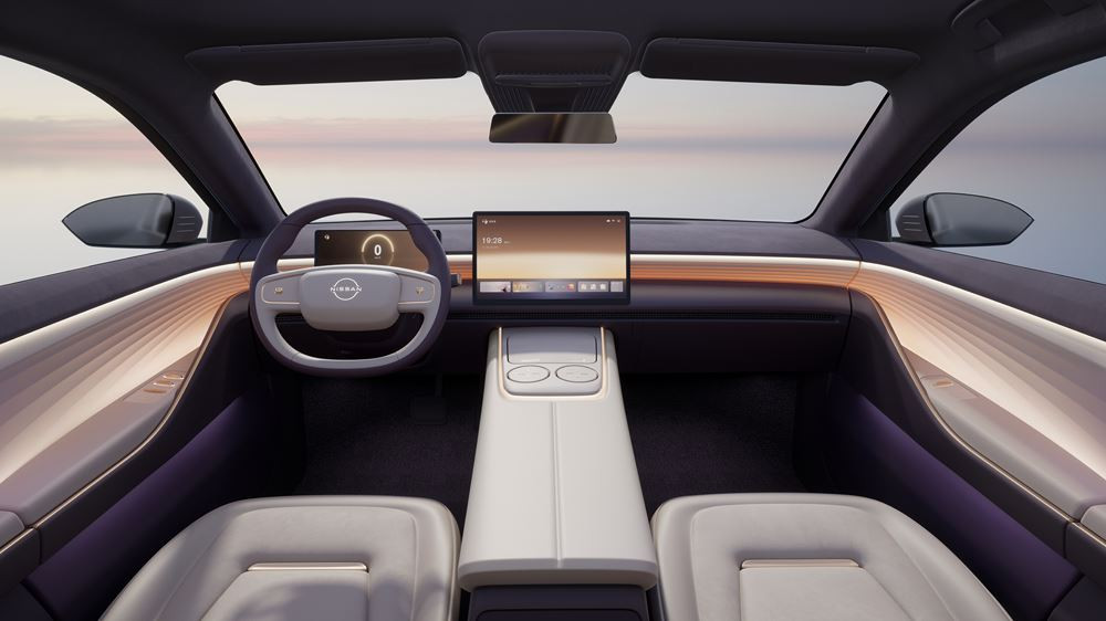 La Nissan Evo Concept est une berline familiale hybride rechargeable