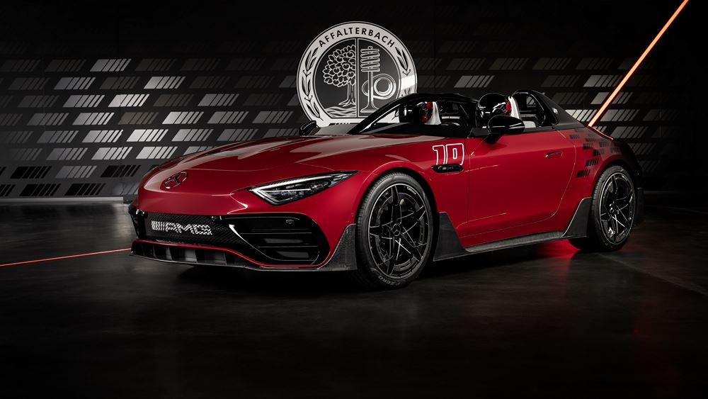 Le concept-car Mercedes-AMG PureSpeed donne un aperçu du premier modèle de la série Mythos