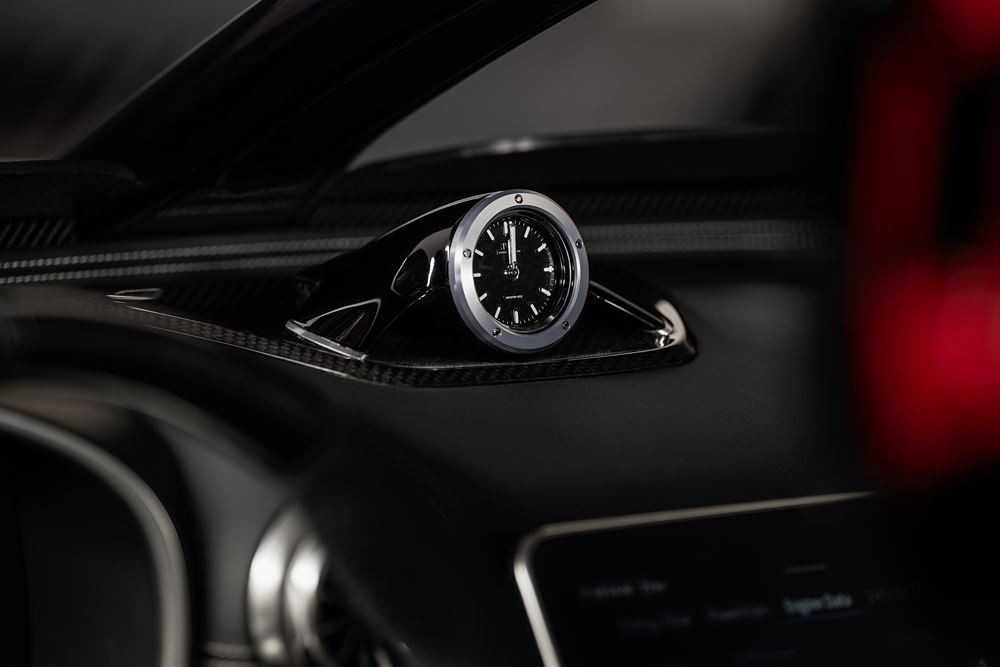 Le concept-car Mercedes-AMG PureSpeed donne un aperçu du premier modèle de la série Mythos