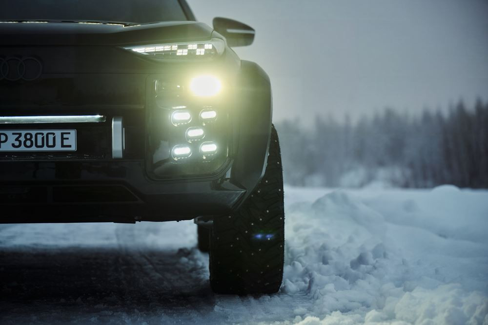 Le concept Audi Q6 e-tron off-road se singularise par une hauteur de caisse spectaculaire