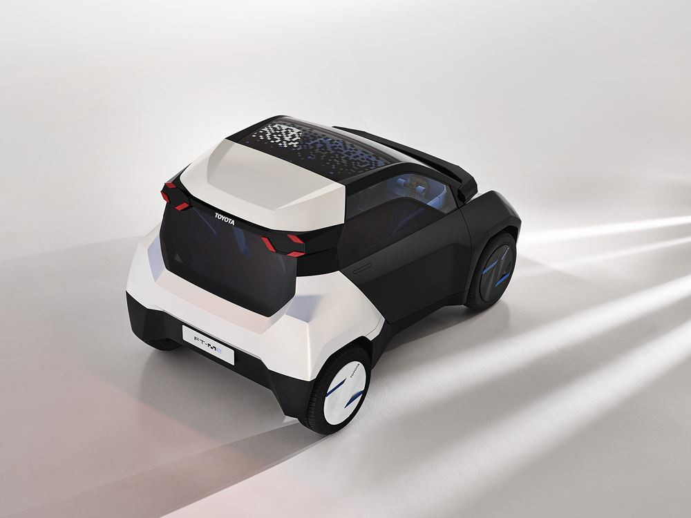 Le concept de micromobilité électrique Toyota FT-Me vise la circulation urbaine