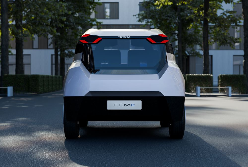 Le concept de micromobilité électrique Toyota FT-Me vise la circulation urbaine