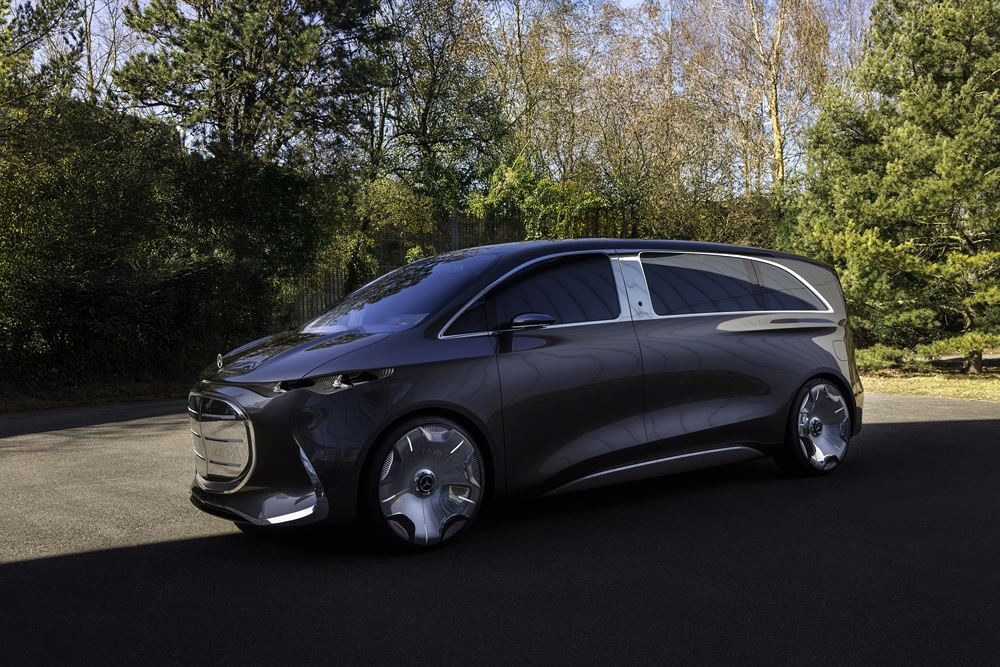 Le showcar Mercedes-Benz Vision V donne un aperçu d'un grand monospace ultra haut de gamme